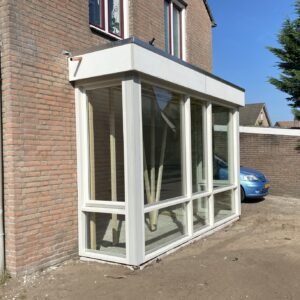 Isolatie glas in houten kozijn